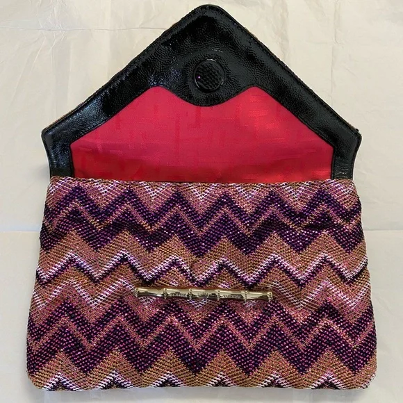Elaine Turner Zig Zag Bella Clutch - Picture 5 of 15